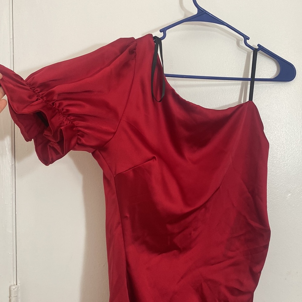 B.DARLIN RED DRESS - Picture 3 of 4